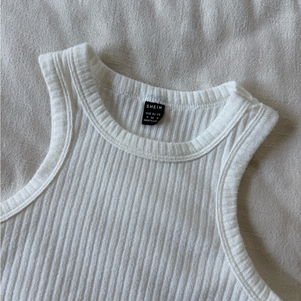 SHEIN White Ribbed Tank Top - Picture 2 of 3
